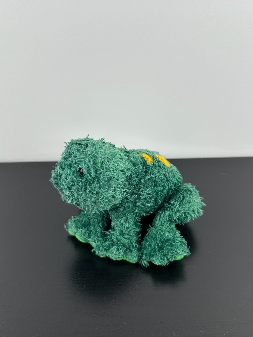Ganz Rare Soft Spot Frog 4” Green Plush Toad Soft Spots Sound Does Not Work
